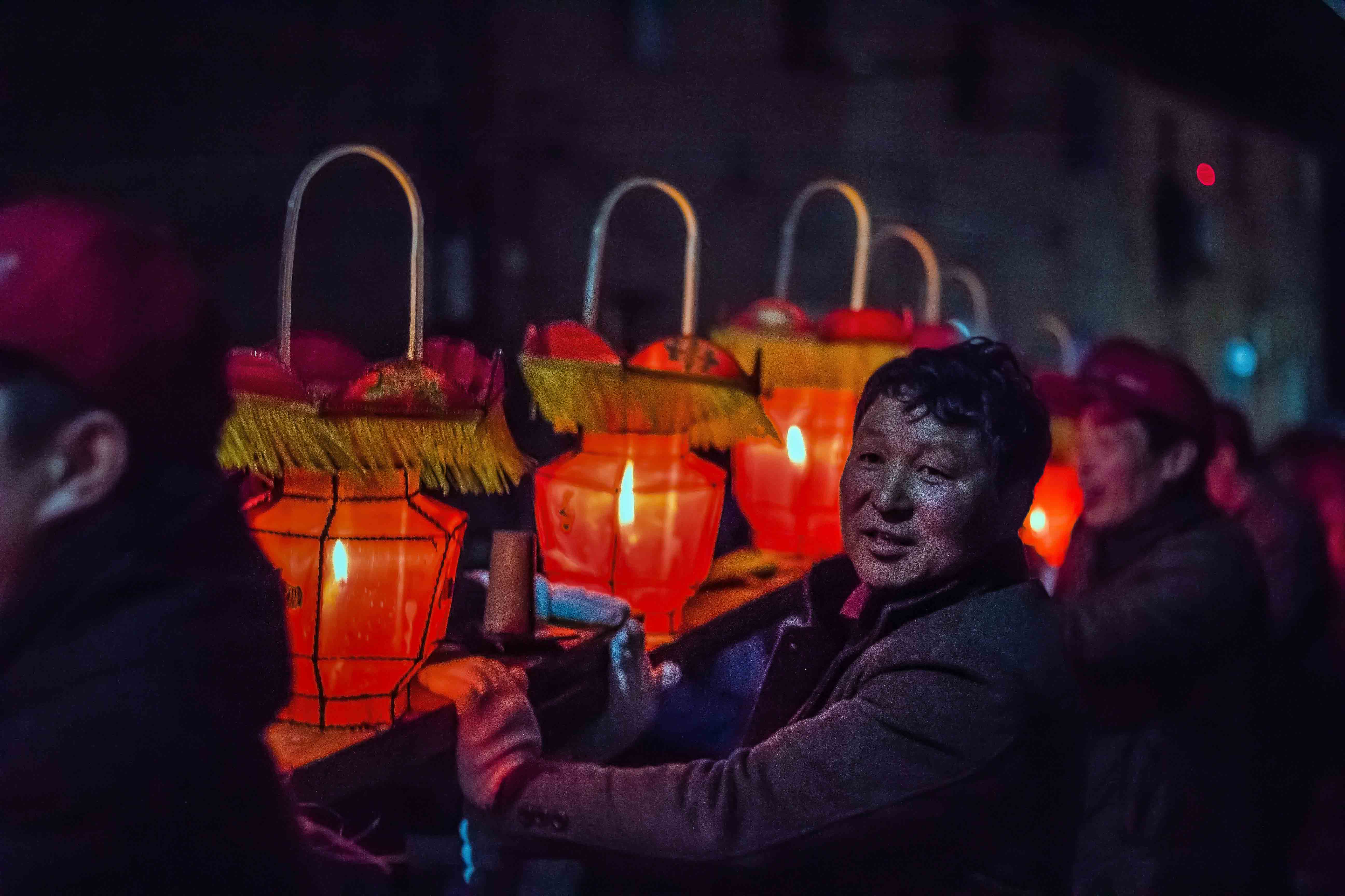迎龙灯
